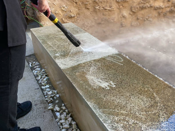 Pressure Washing Services for Businesses in Austintown, OH