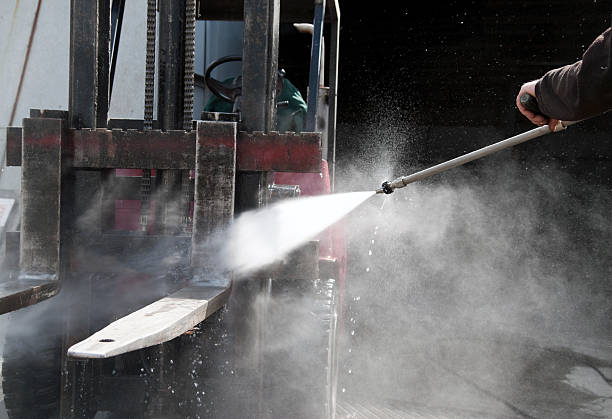 Professional Pressure Washing in Austintown, OH